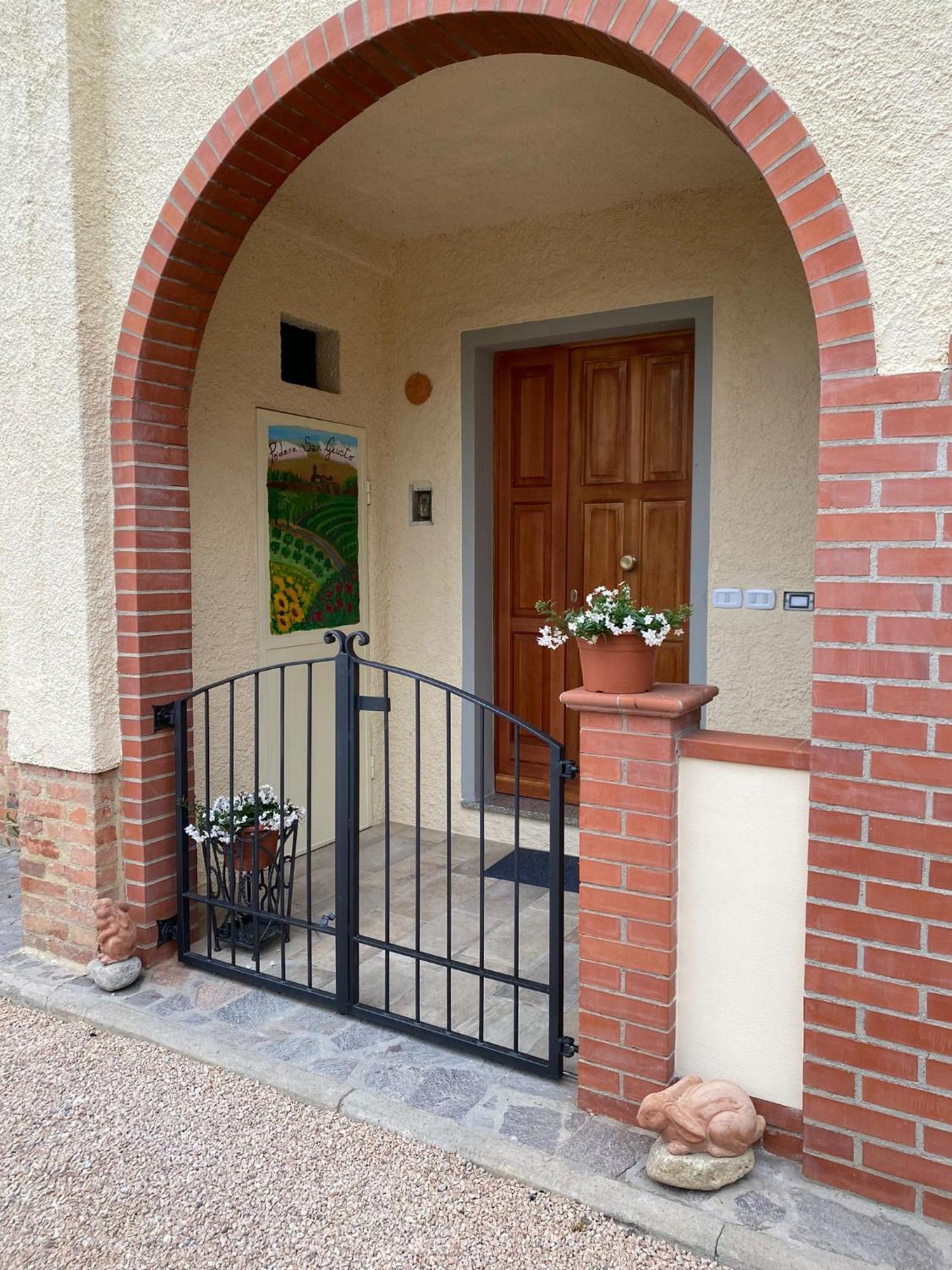 Casa Vacanze Podere San Giusto โวลแตร์รา ภายนอก รูปภาพ